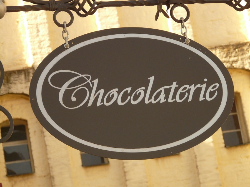 chocolaterie-LA BRIGUE-min_cafe_shield_chocolaterie_samurai_gasthof_eat-1360721